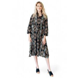 Never A Wallflower Kelli Midi Dress in Black IKAT Long Sleeve M Boho Western NEW